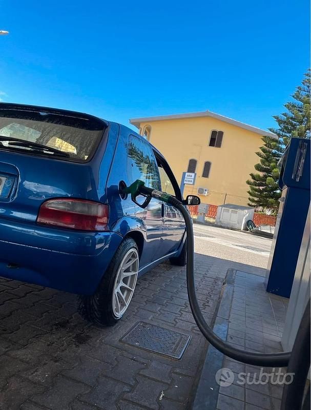 Blu Usata 2000 Citroën Saxo Due volumi | 5000 € - Immagine 1/1