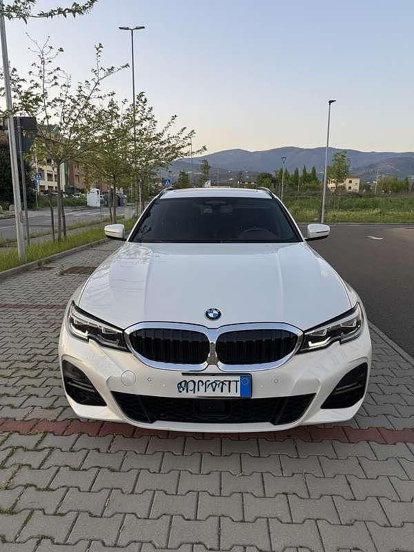 Usata 2021 BMW 320 M Sport Station wagon | 27.500 € (Ottimo prezzo) - Immagine 1/4
