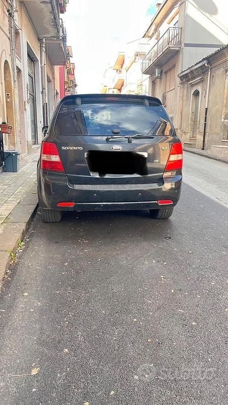 Usata Kia Sorento 2007 Nero SUV