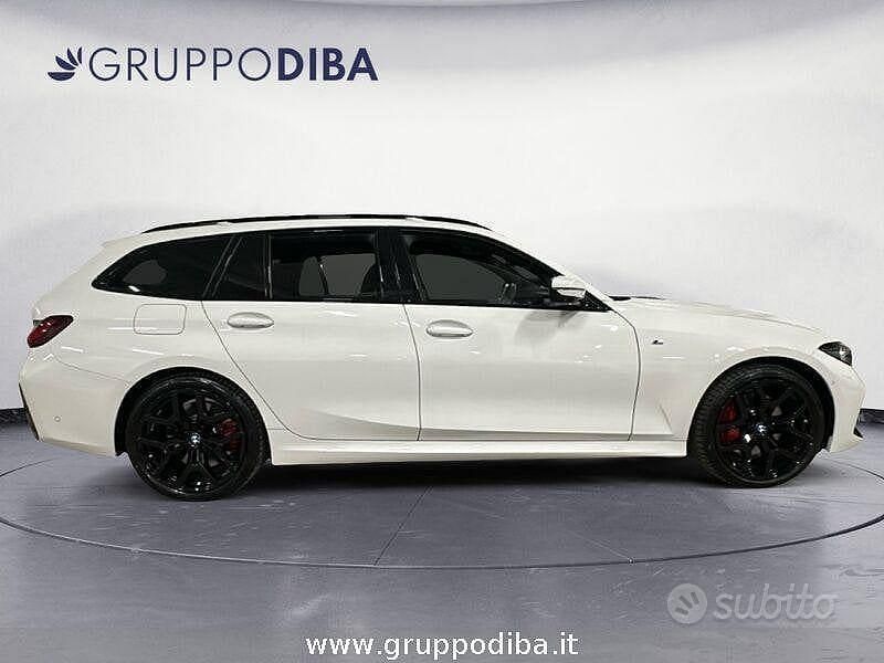 Usata BMW 320e Efficient Dynamics 190 CV (139 kW) 2025 Bianco Station wagon