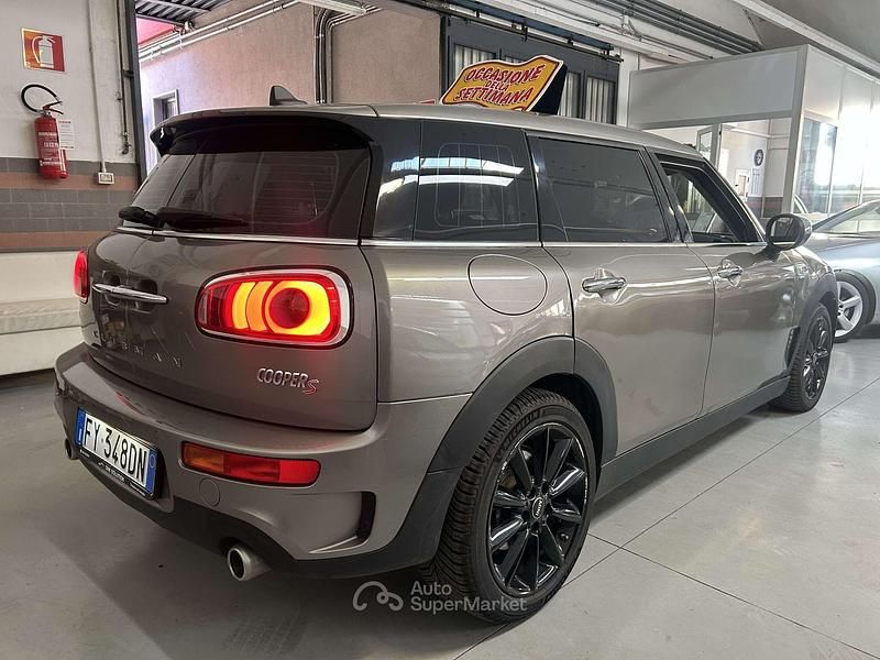 Usata Mini Cooper Clubman Exclusive 192 CV (141 kW) 2019 Gray Station wagon
