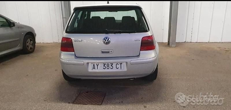 Usata VW Golf III GTI 150 CV (110 kW) 1998 Grigio Berlina