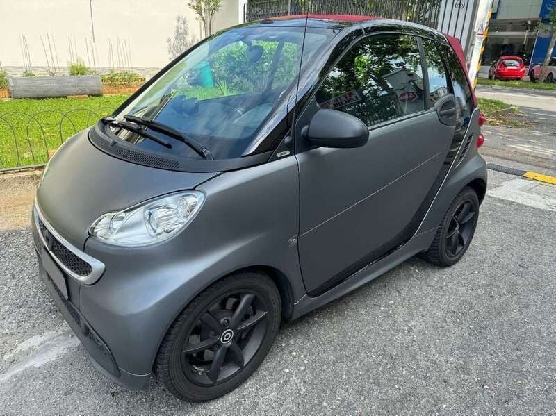 Grigio Usata 2012 Smart ForTwo Cabrio Pulse Cabrio | 8400 € (Cara) - Immagine 1/4