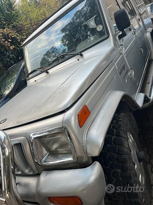Grigio Usata 2007 Mahindra Bolero SUV | 6000 € - Immagine 1/3