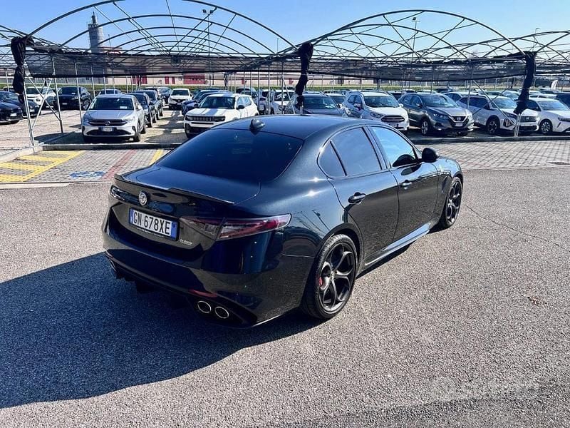 Usata Alfa Romeo Giulia Quadrifoglio 510 CV (375 kW) 2020 Nero Berlina
