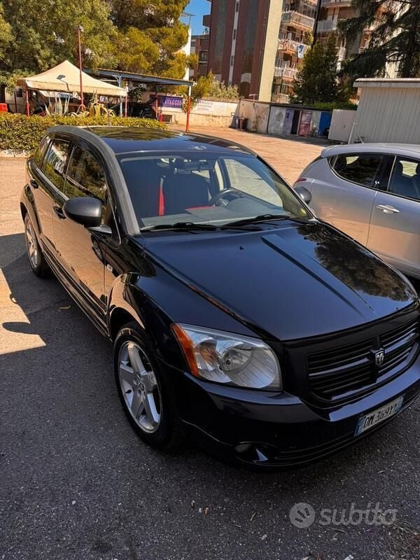 Usata Dodge Caliber SXT 150 CV (110 kW) 2007 Nero Utilitaria