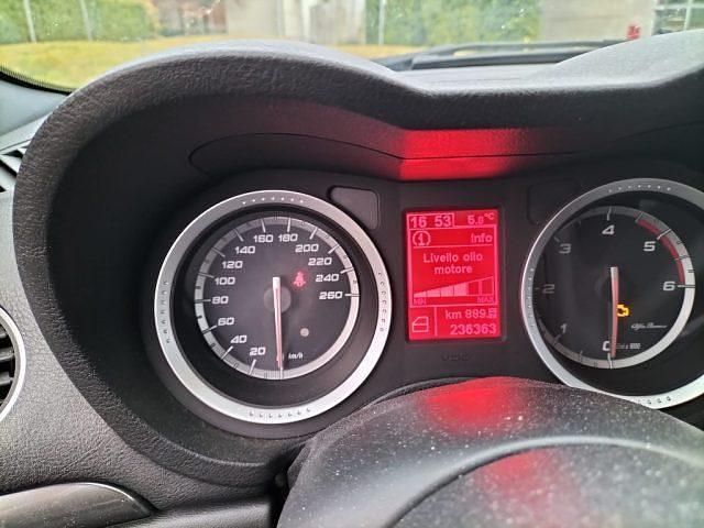 Usata Alfa Romeo 159 Distinctive 135 CV (99 kW) 2011 Nero Station wagon