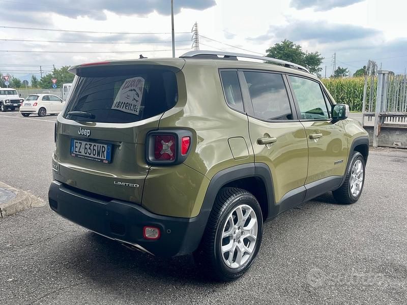 Usata Jeep Renegade Opening Edition 140 CV (102 kW) 2015 Verde SUV