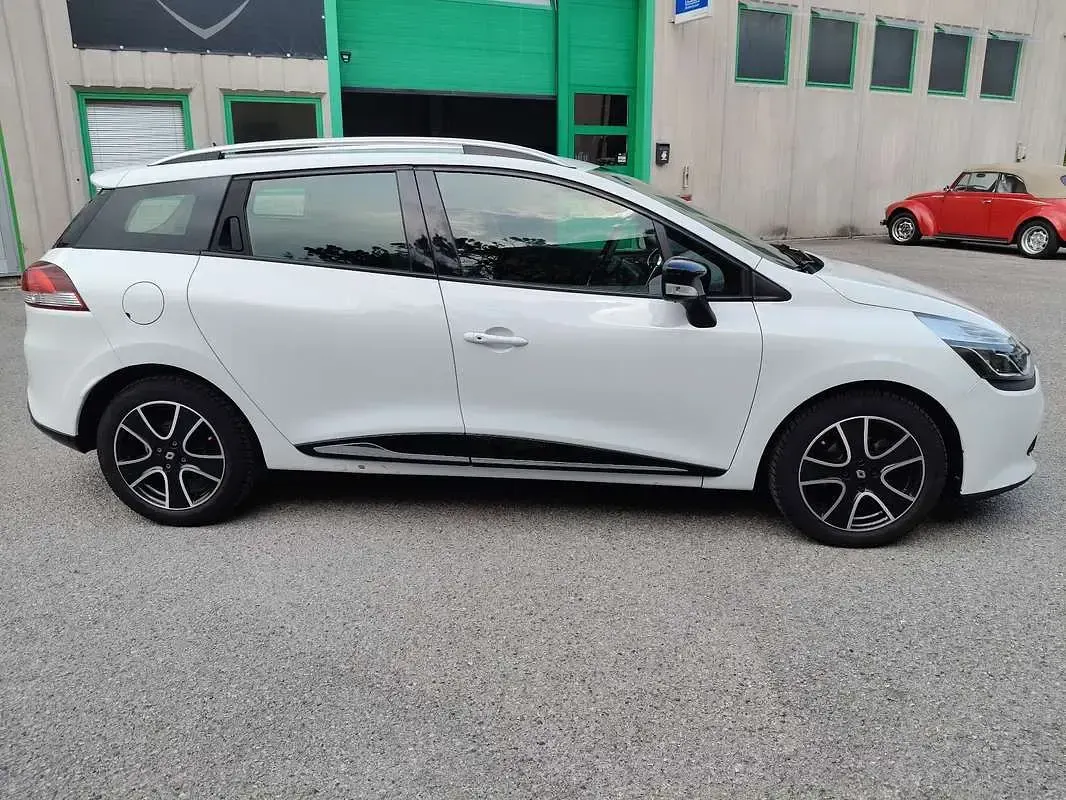 Usata Renault Clio 90 CV (66 kW) 2014 Bianco Station wagon