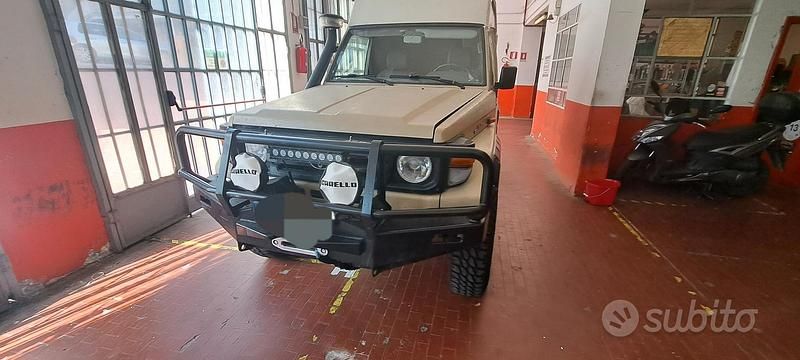 Usata 2000 Toyota Land Cruiser Station wagon | 49.000 € - Immagine 1/4