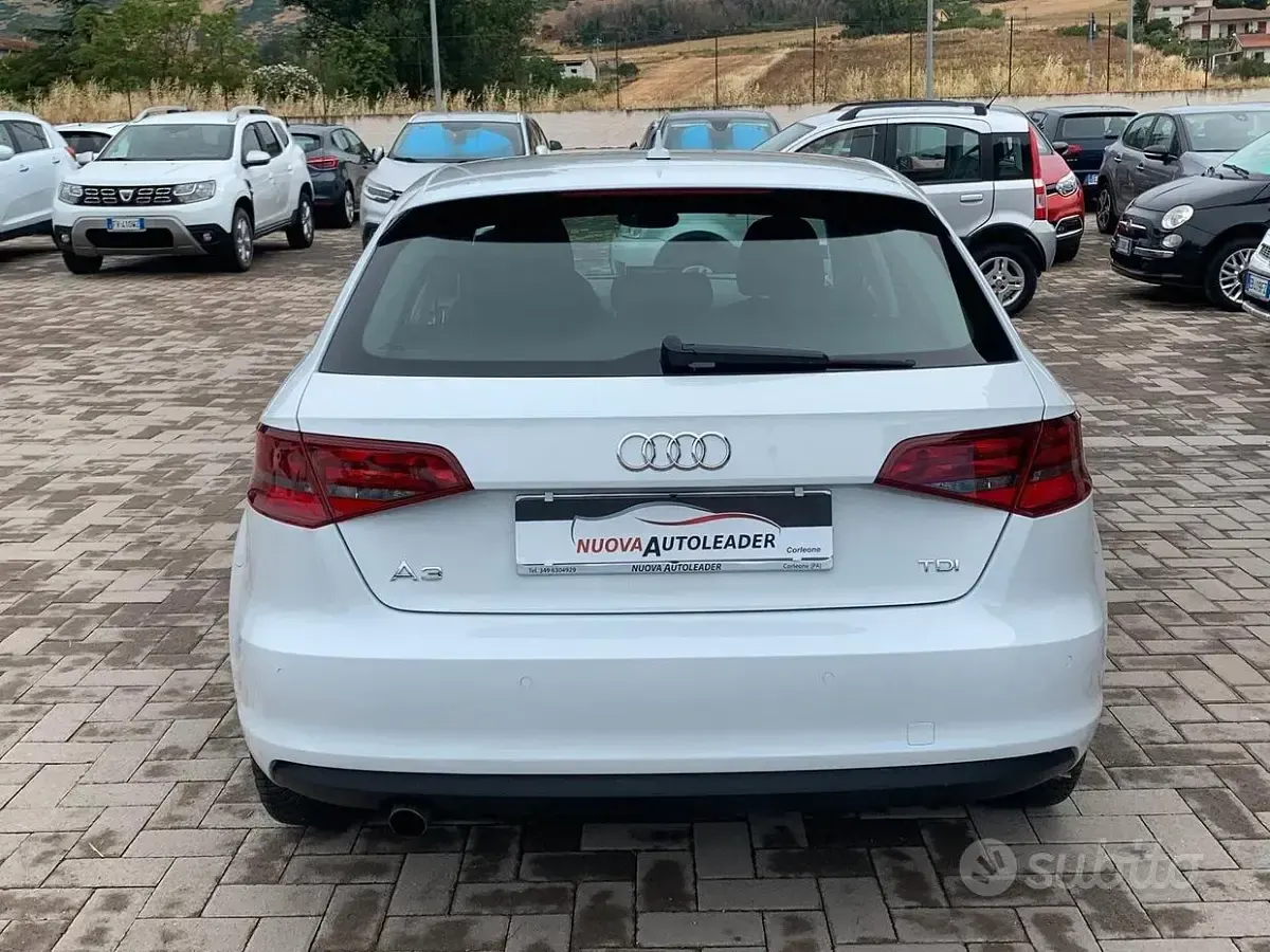 Usata Audi A3 Attraction 110 CV (80 kW) 2015 Bianco Berlina