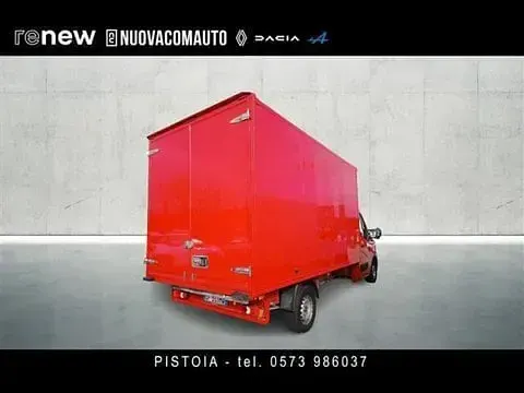 Begagnad Renault Master 145 HK (106 kW) 2021 Röd Minibuss