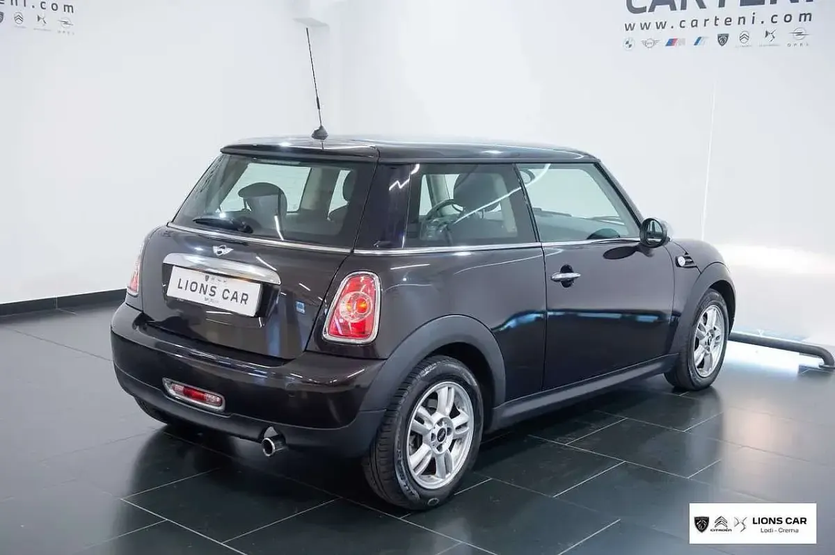 Usata Mini ONE 75 CV (55 kW) 2013 Marrone Utilitaria