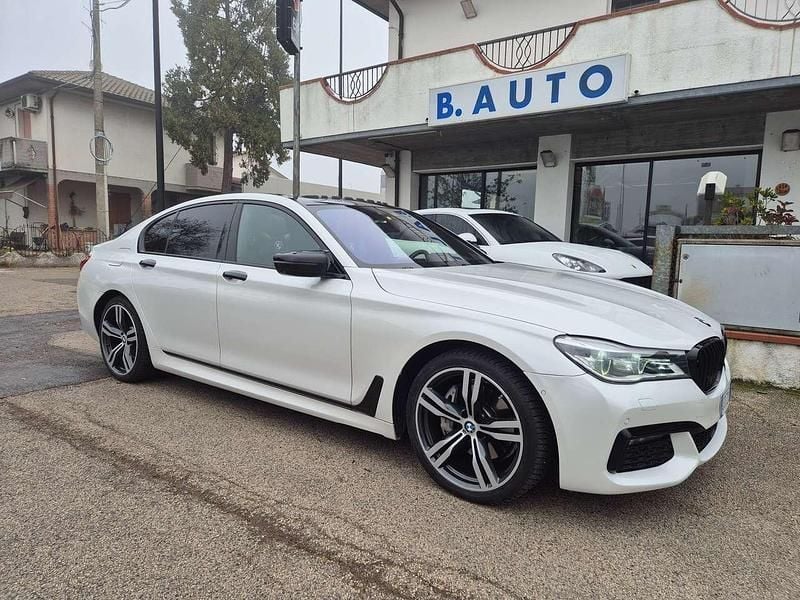 Usata BMW 730 Luxury Line 265 CV (194 kW) 2019 Bianco Berlina