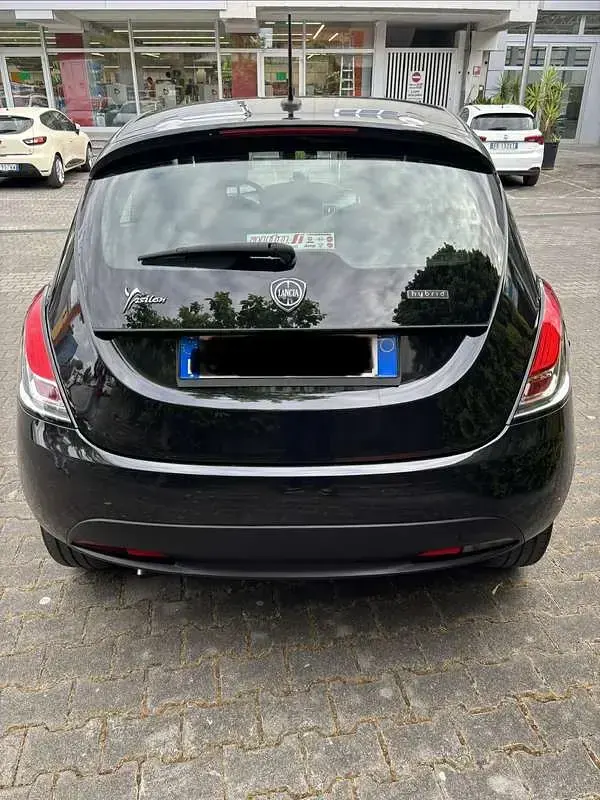Usata Lancia Ypsilon Silver 69 CV (50 kW) 2022 Utilitaria