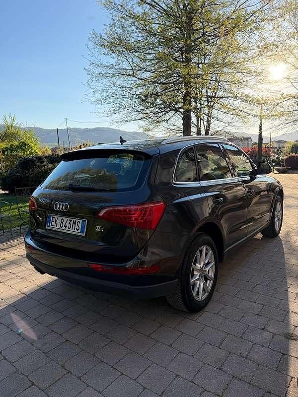 Usata Audi Q5 Advanced Plus 170 CV (125 kW) 2011 Nero SUV