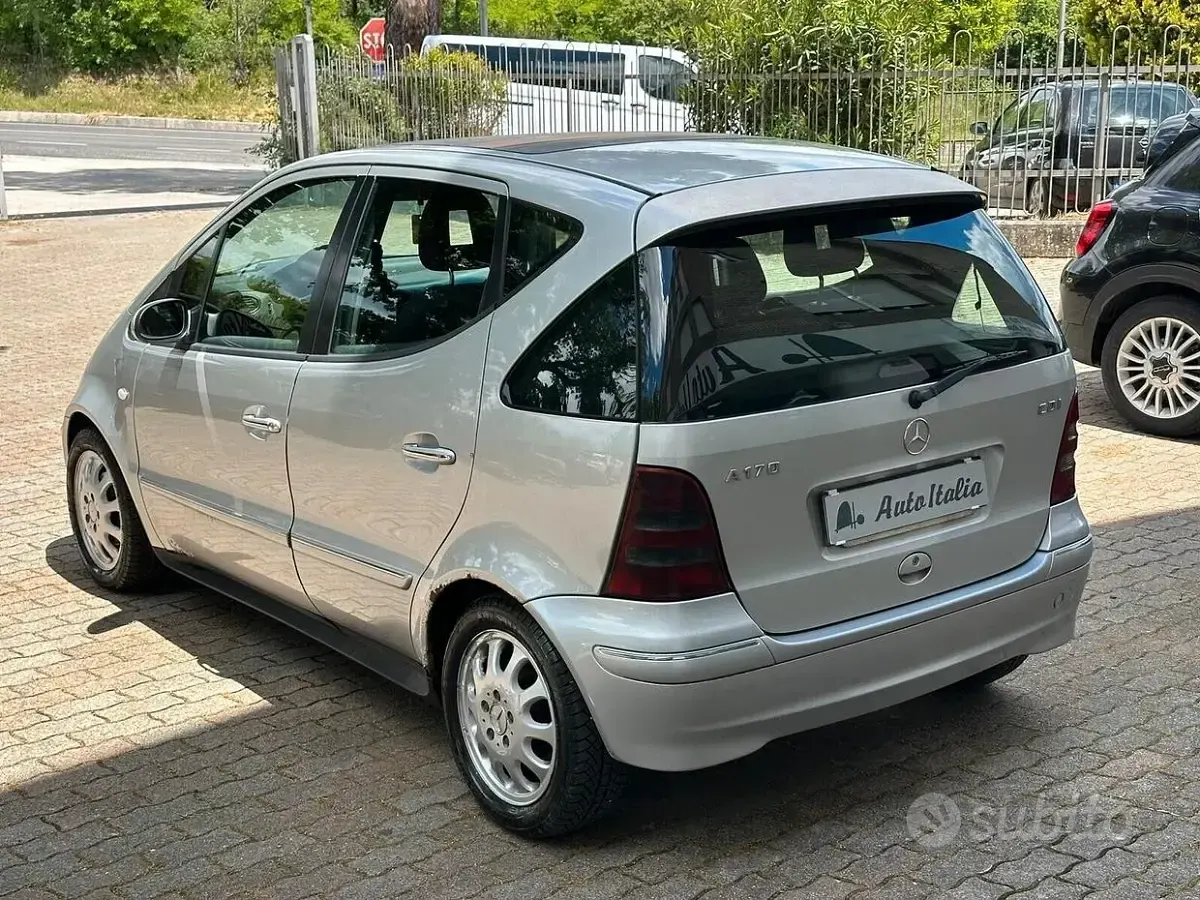 Usata Mercedes A170 95 CV (69 kW) 2003 Grigio Utilitaria