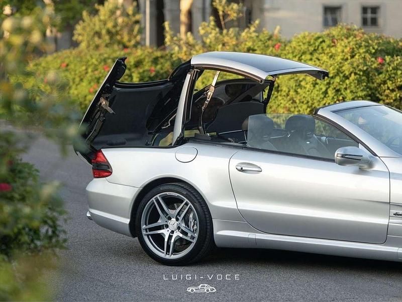 Usata Mercedes SL63 AMG AMG 525 CV (386 kW) 2010 Argento Cabrio