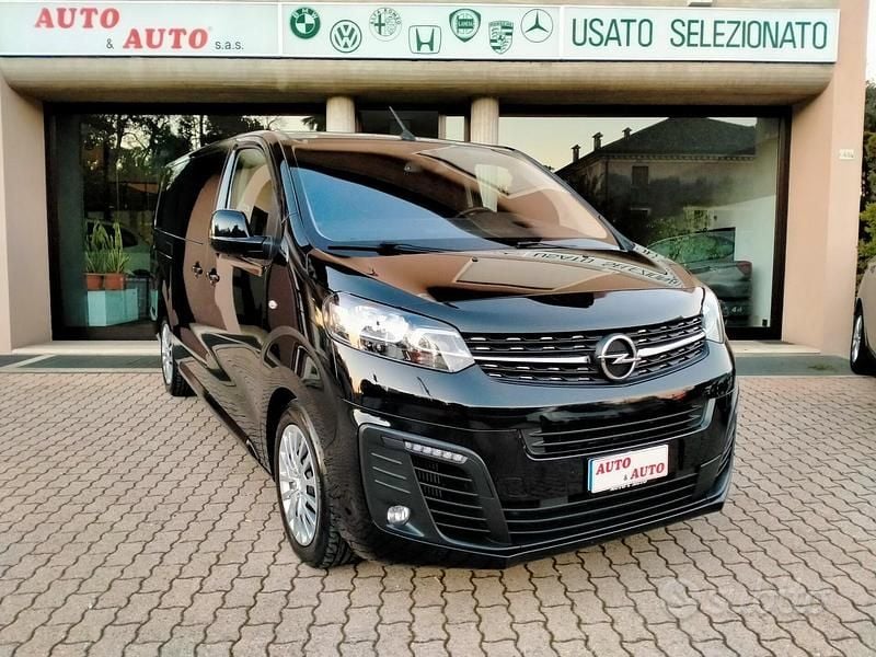 Black metallic Usata 2021 Opel Zafira Life Monovolume | 26.850 € (Super prezzo) - Immagine 1/4