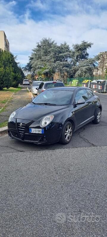 Usata Alfa Romeo MiTo 77 CV (56 kW) 2011 Nero Utilitaria