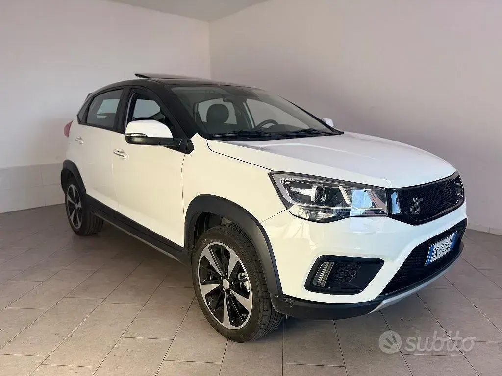 Usata DR DR 3.0 117 CV (86 kW) 2022 Bianco SUV