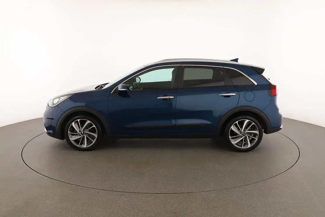 Usata Kia Niro Style 141 CV (103 kW) 2017 Blu SUV