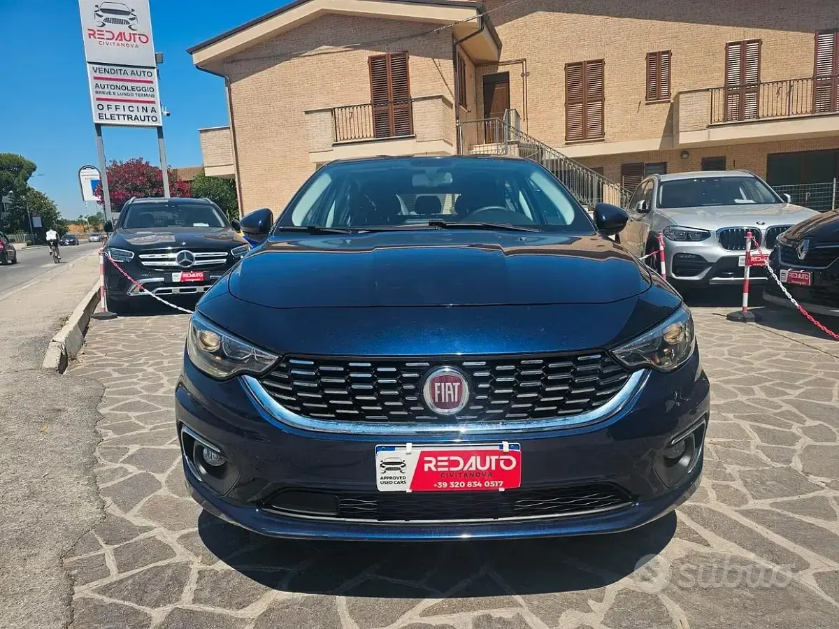 Usata Fiat Tipo Business 95 CV (69 kW) 2018 Bluazzurro Berlina