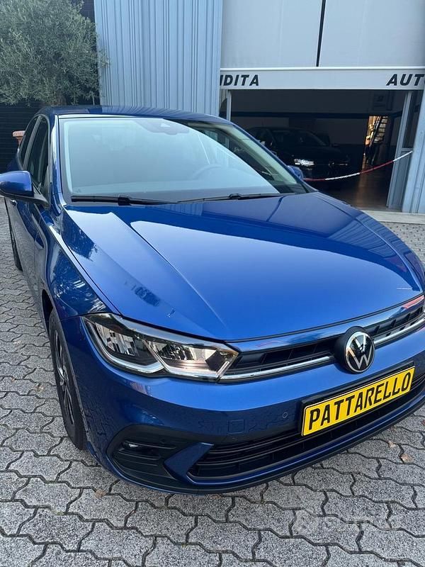 Usata VW Polo 80 CV (58 kW) 2022 Blu Utilitaria