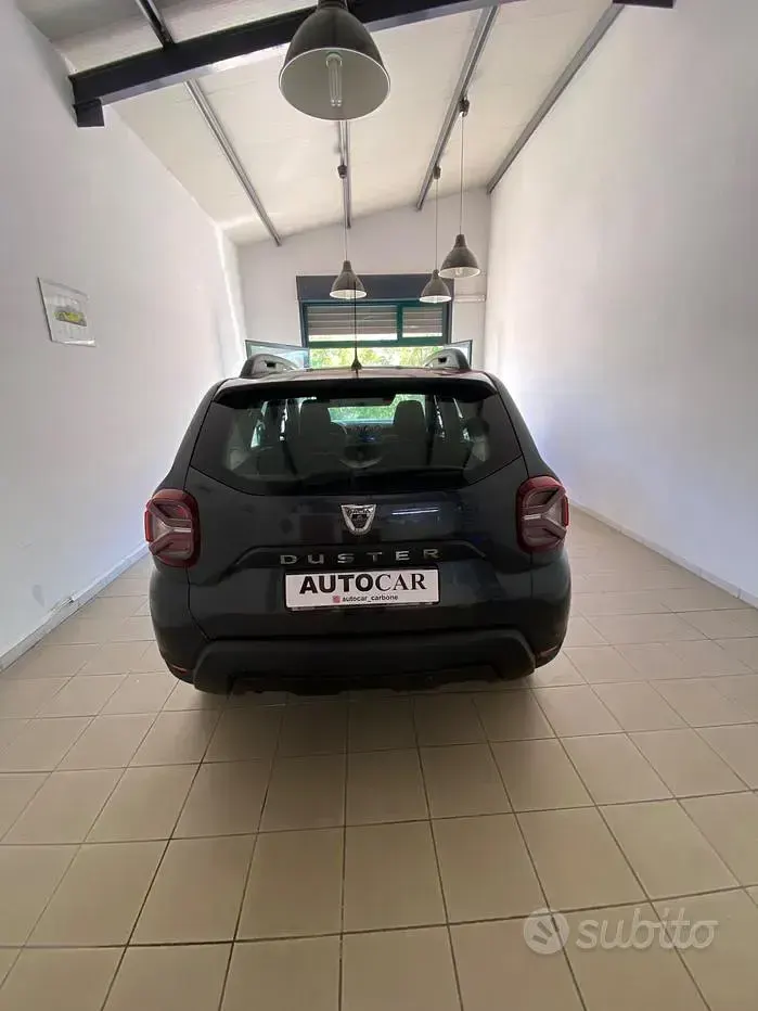 Usata Dacia Duster Prestige 114 CV (83 kW) 2022 Grigio SUV