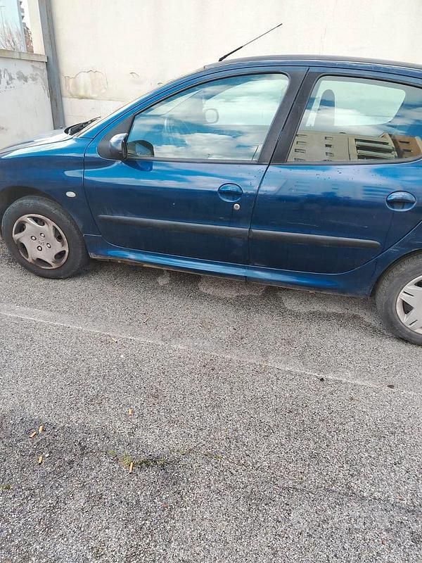 Usata Peugeot 206 2003 Berlina