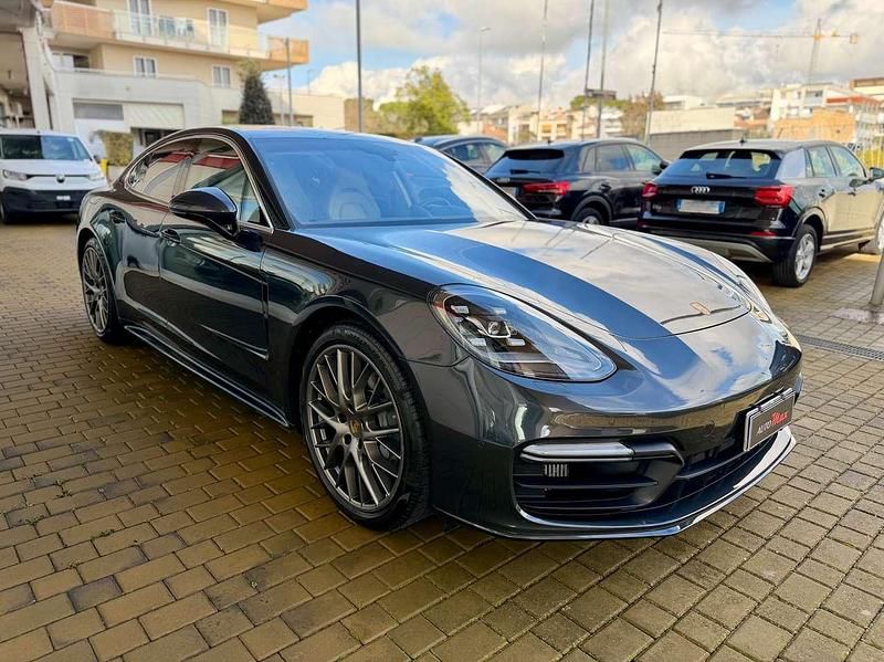 Usata Porsche Panamera 441 CV (324 kW) 2017 Grigio scuro met Berlina