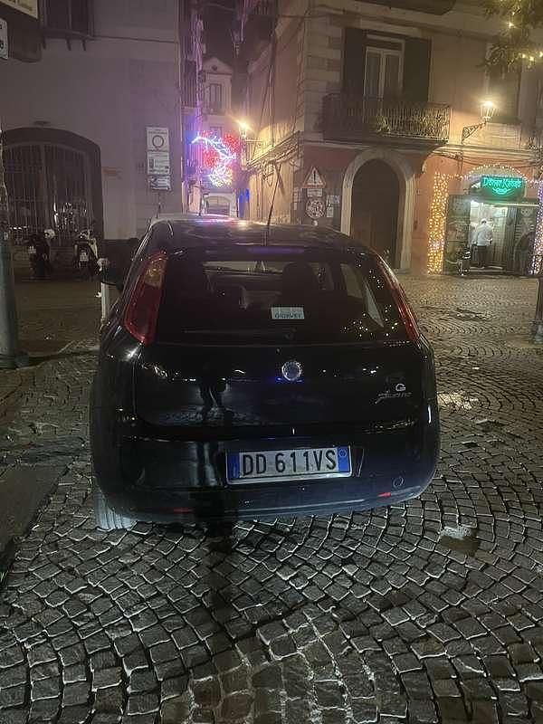 Usata Fiat Grande Punto Active 65 CV (47 kW) 2007 Utilitaria