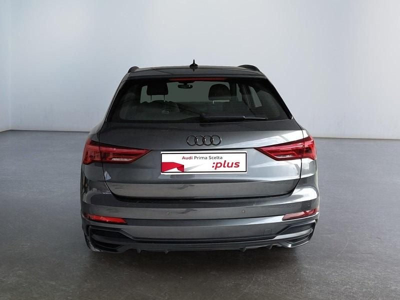 Usata Audi Q3 S-Line 150 CV (110 kW) 2022 Grigio SUV