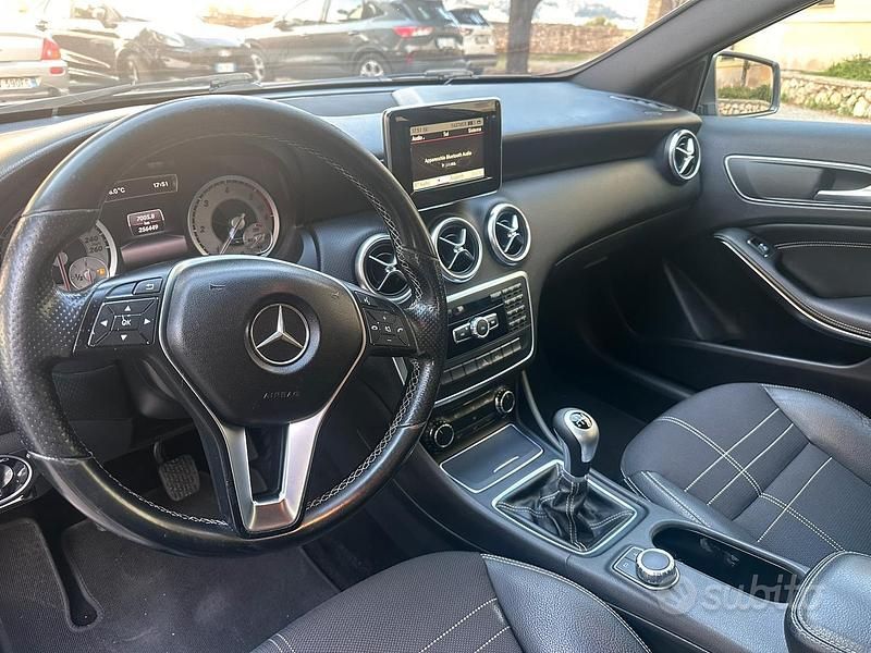 Usata Mercedes A180 109 CV (80 kW) 2014 Berlina