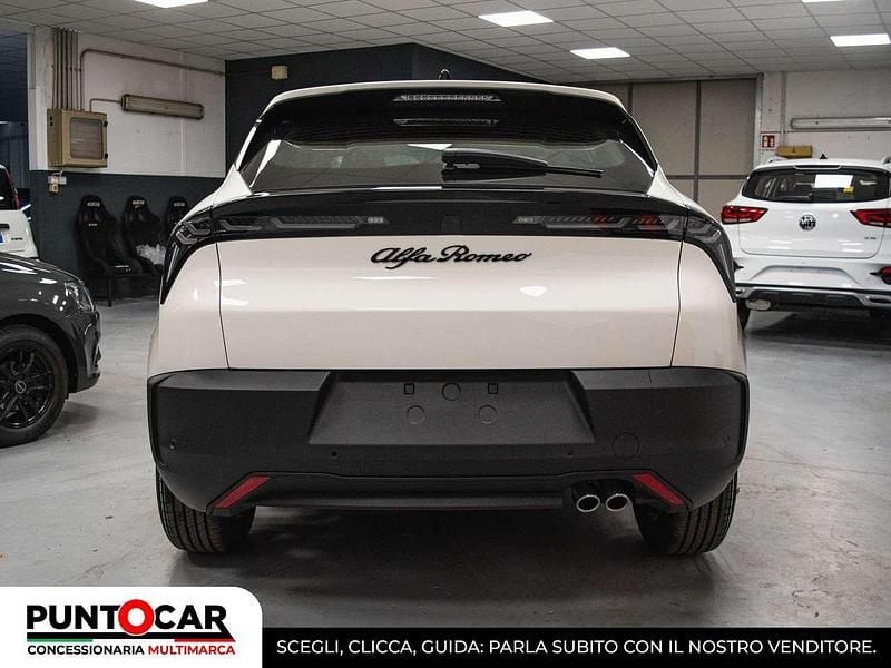 Nuova Alfa Romeo Junior 144 CV (105 kW) 2026 Bianco SUV