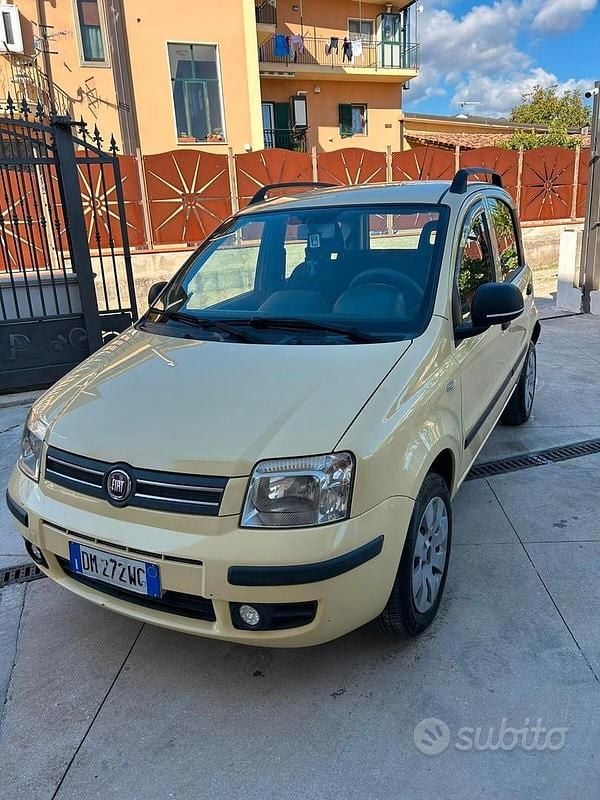 Giallo Usata 2008 Fiat Panda Climbing Berlina | 2999 € (Super prezzo) - Immagine 1/4