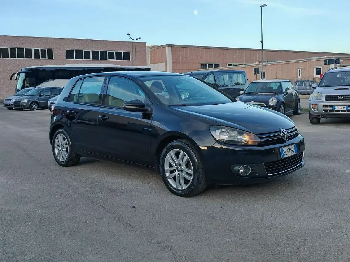 Usata VW Golf VII Highline 105 CV (77 kW) 2012 Nero Berlina