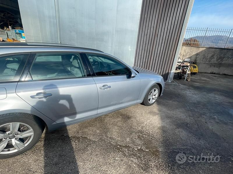 Usata Audi A4 Comfort 150 CV (110 kW) 2016 Grigio Station wagon