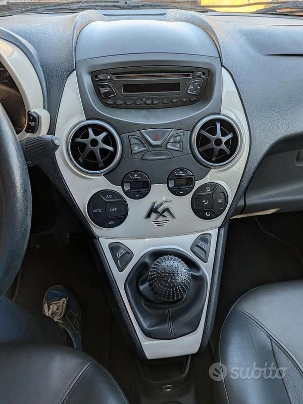 Usata Ford Ka Titanium 69 CV (50 kW) 2008 Utilitaria