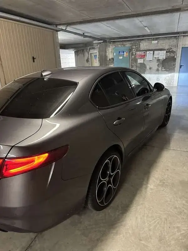 Usata Alfa Romeo Giulia Sprint 190 CV (139 kW) 2022 Berlina