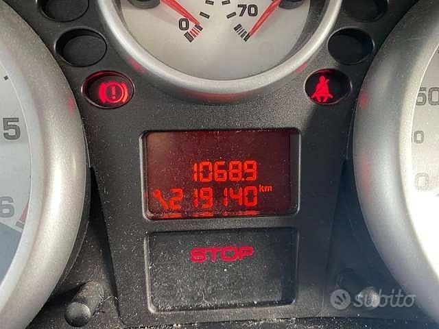 Usata Peugeot 207 90 CV (66 kW) 2008 Nero Berlina