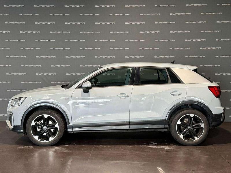 Usata Audi Q2 S-Line 116 CV (85 kW) 2025 Grigio cronos SUV