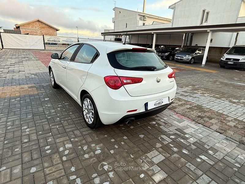 Usata Alfa Romeo Giulietta 120 CV (88 kW) 2015 Berlina