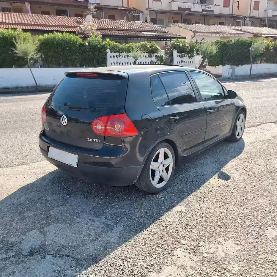 Usata VW Golf IV 140 CV (102 kW) 2004 Nero Berlina