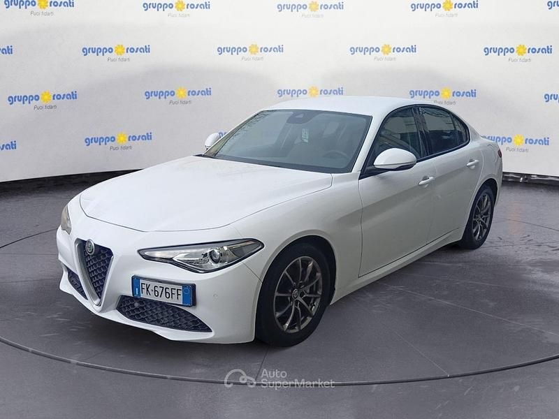 Usata Alfa Romeo Giulia Super 179 CV (131 kW) 2017 Other Berlina