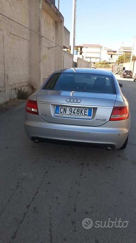 Usata Audi A6 220 CV (161 kW) 2004 Grigio Berlina