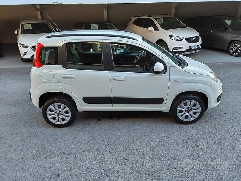 Usata Fiat Panda Easy 85 CV (62 kW) 2018 Bianco Utilitaria