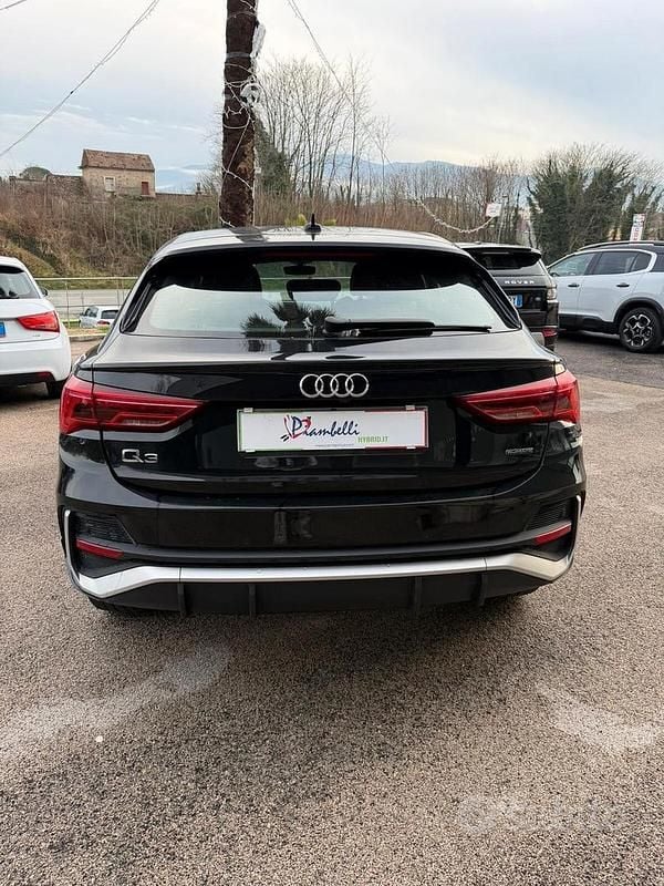 Usata Audi Q3 150 CV (110 kW) 2022 Nero SUV