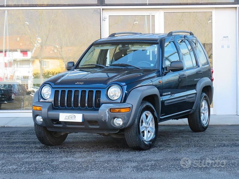Usata Jeep Cherokee 141 CV (103 kW) 2005 Blu SUV