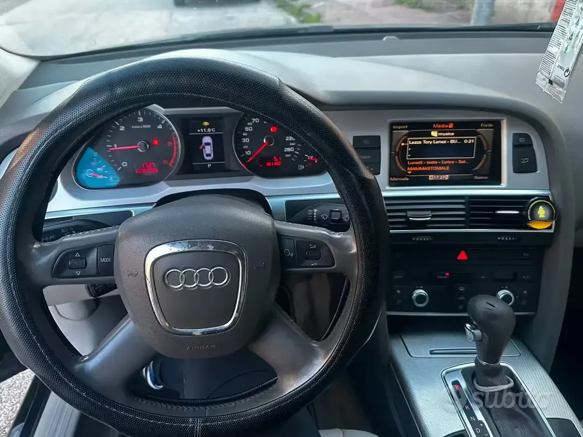 Usata Audi A6 170 CV (125 kW) 2012 Blu Berlina